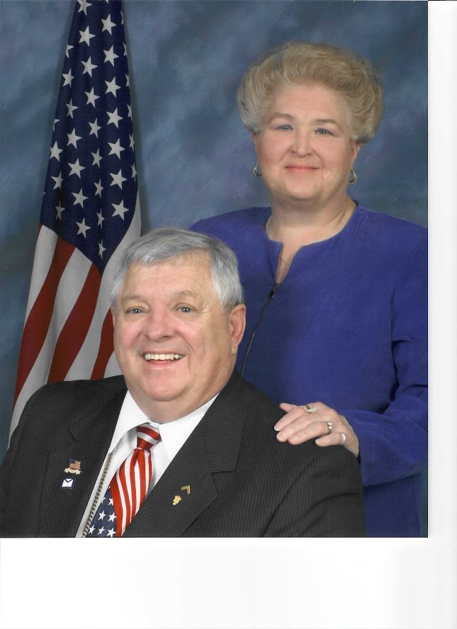 Obituario de Frank Edward Moore