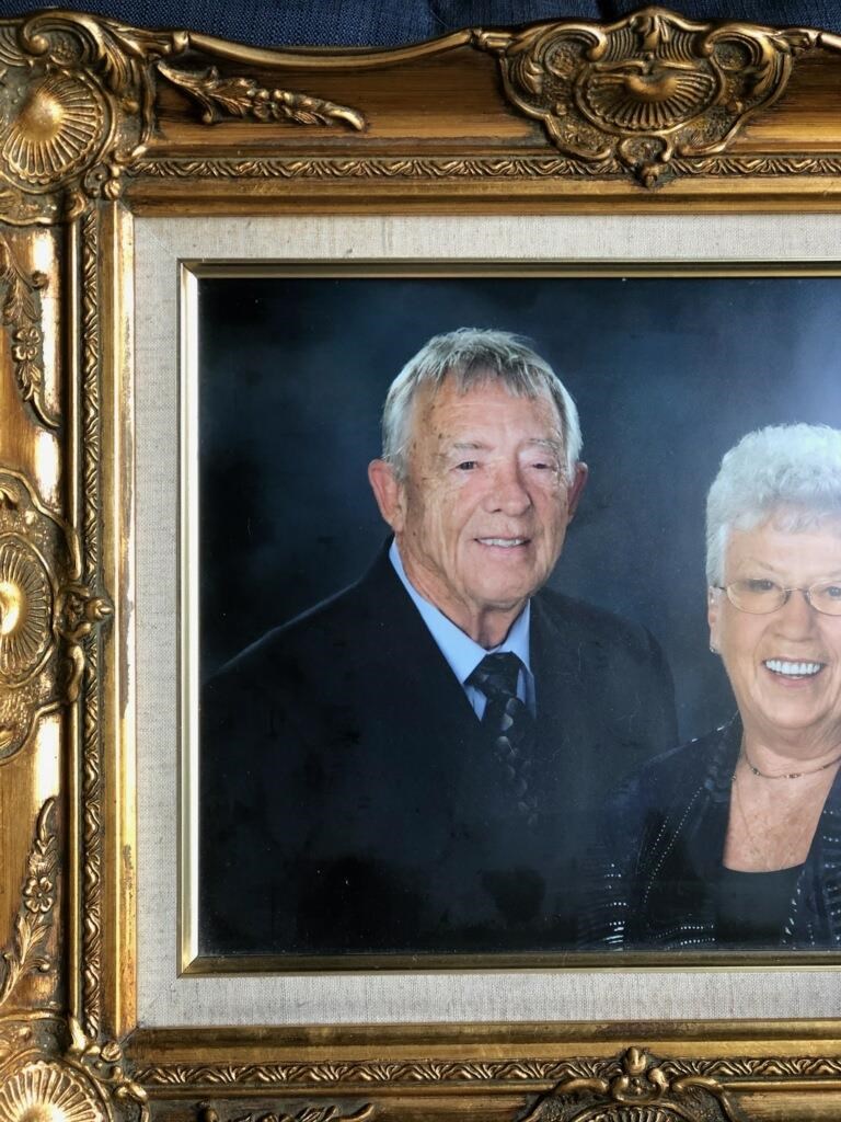 Obituary of Dr. Larry Peebles