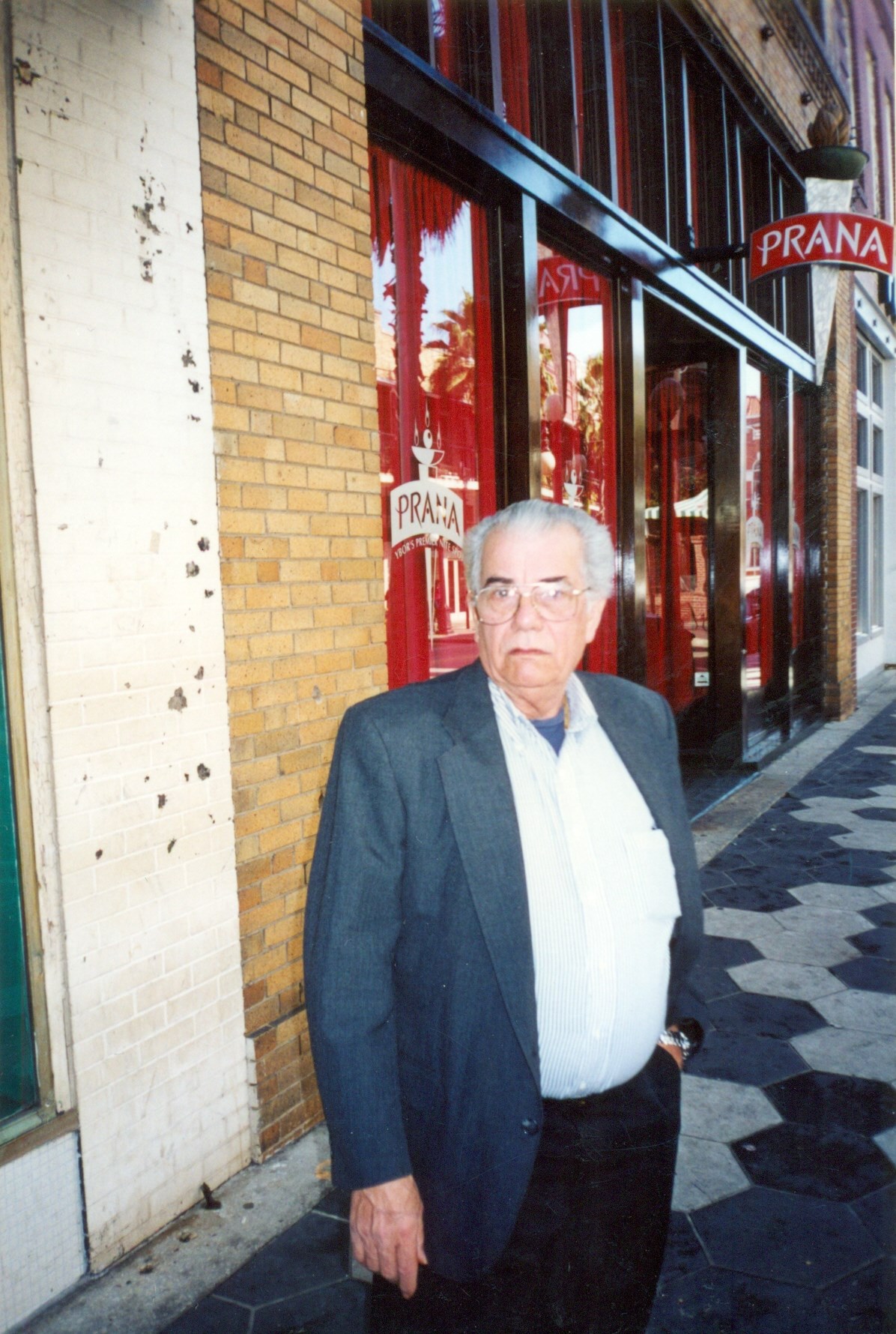 Obituary of Roberto Ramirez Santos