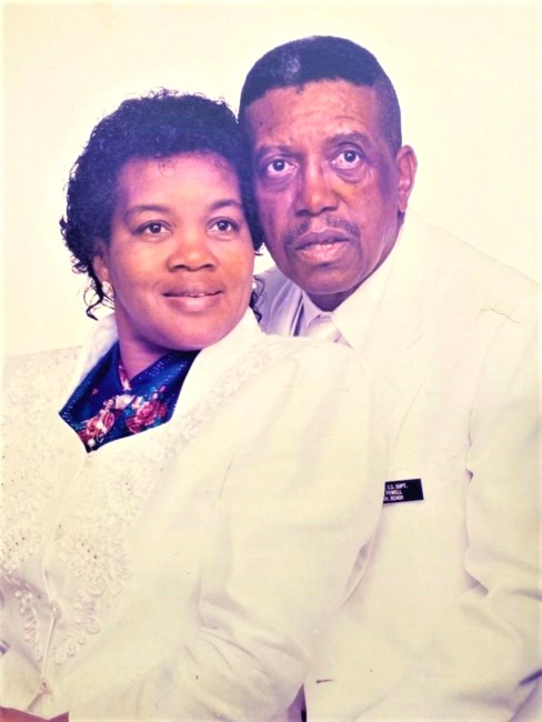 Obituario de Deacon James F. and Mother Frances C. Powell "A Forever Love Story"