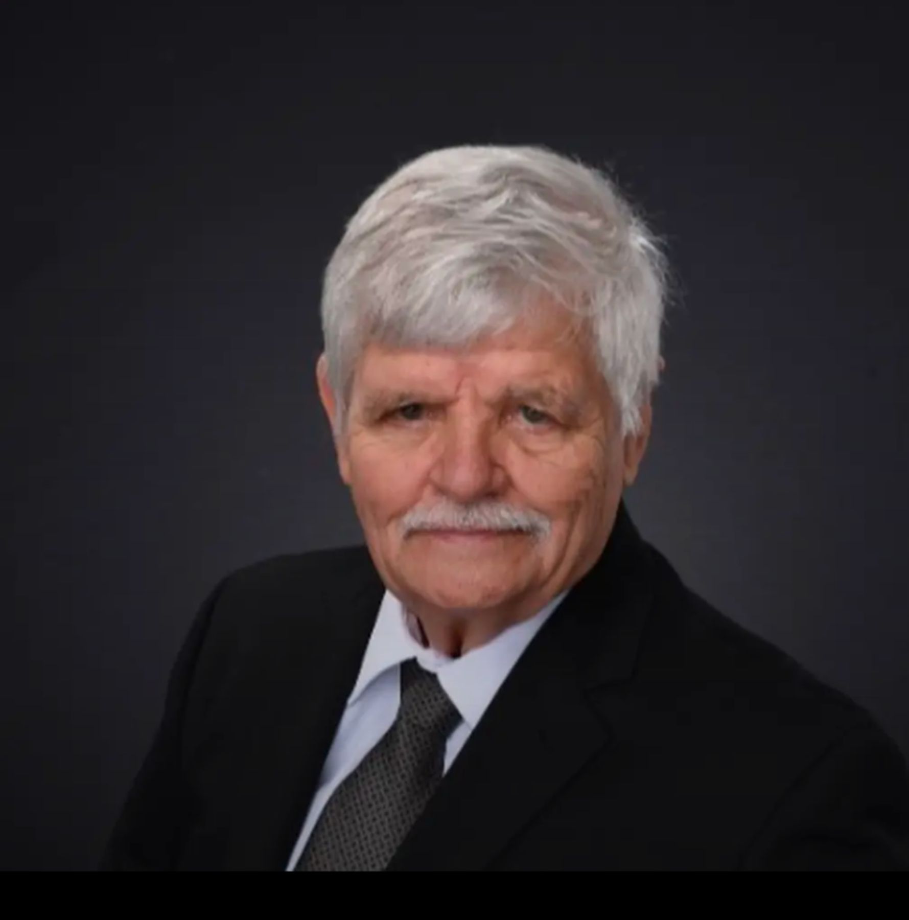 Avis de décès de Arlie Willis Estes JR