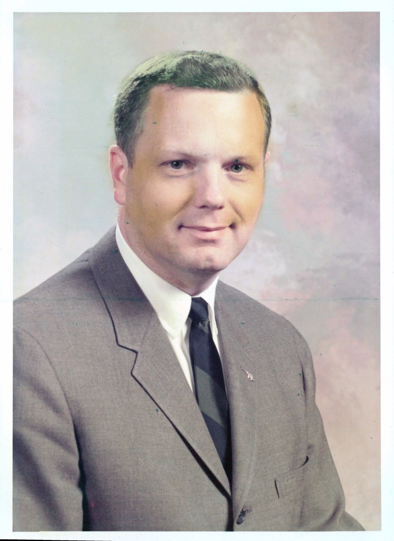 Frank E. White Obituary Worthington, OH