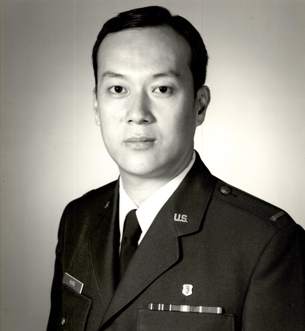 Obituario de David Hsin Huang