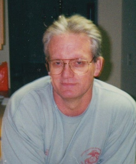 Obituary of Robert E. Knight