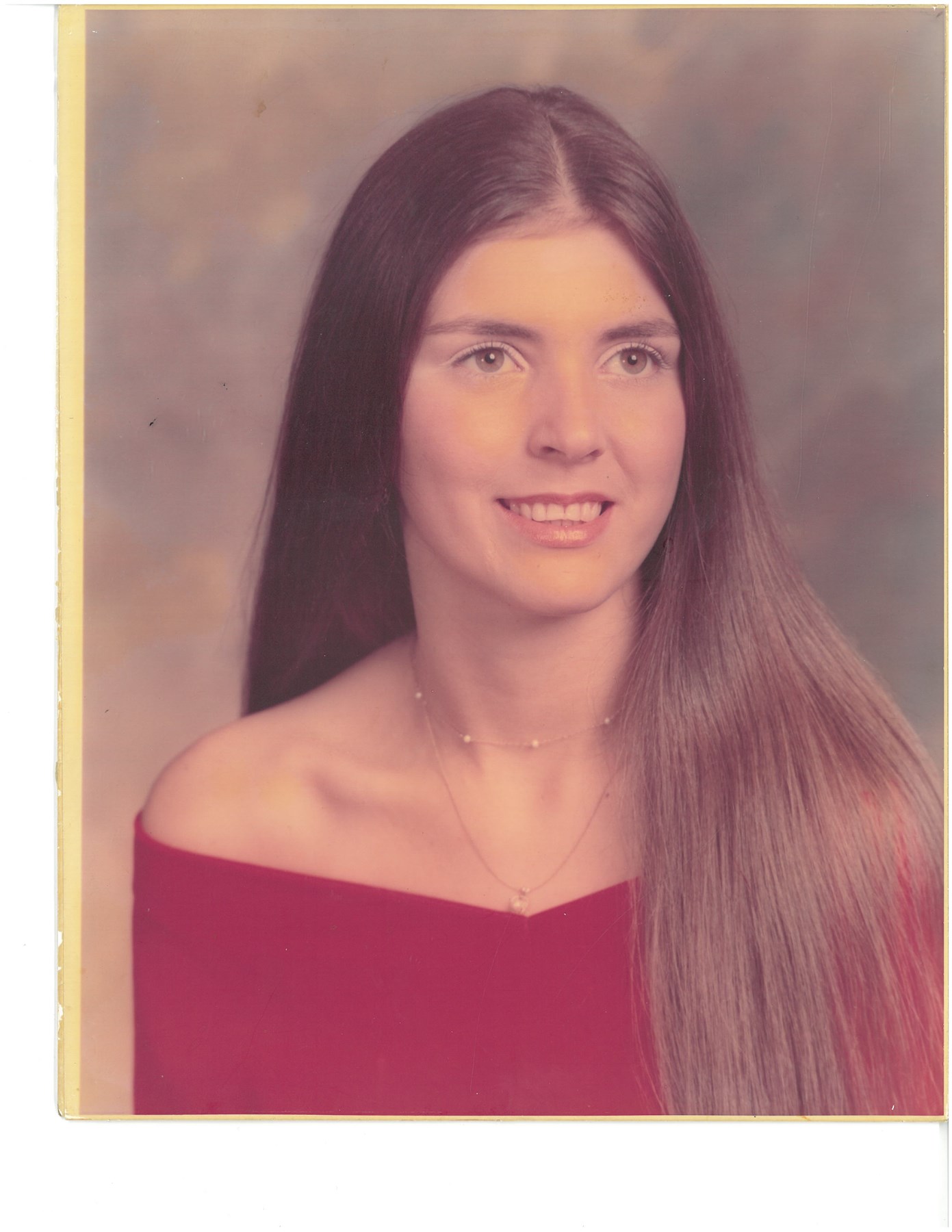 Obituary of Lauren Pauline Farrar