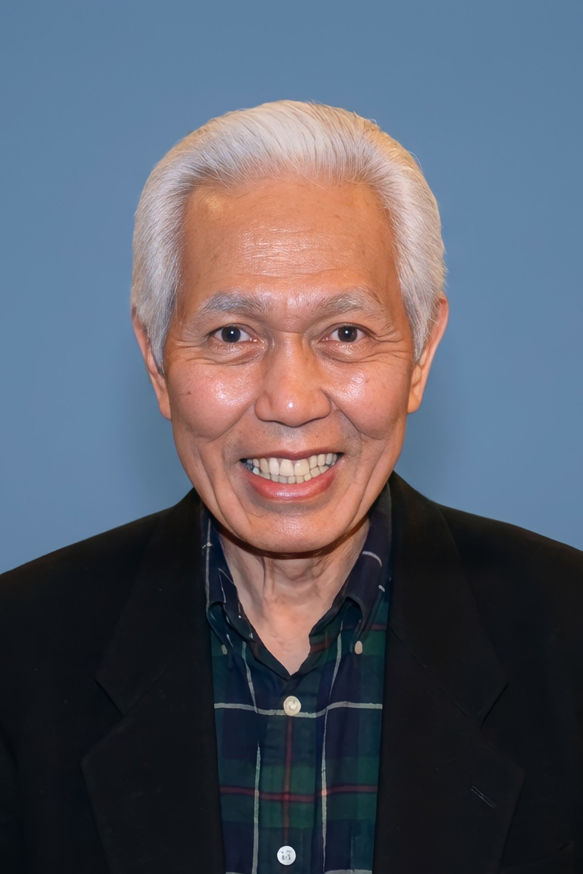 Obituary of Louis Phuoc Lee