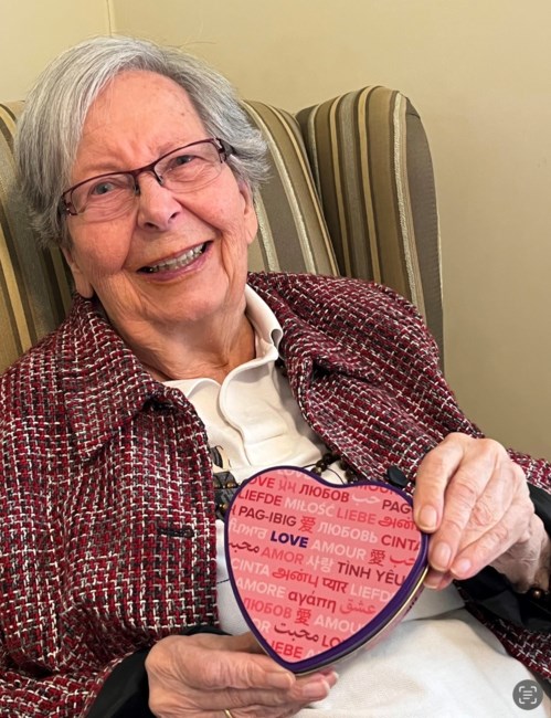 Obituary of Lois Joan Warawa