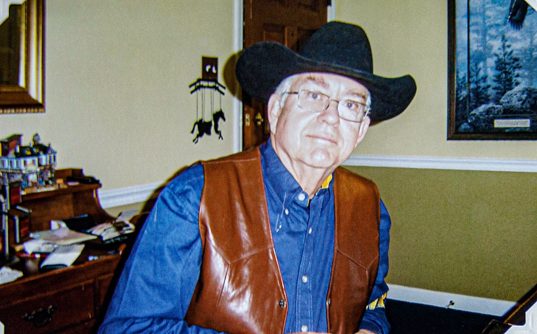 Obituary of Dr. Paul R. Simmers