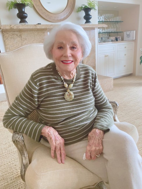 Obituary of Lois Bernadette Curci