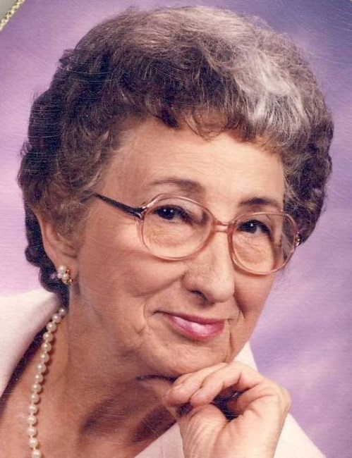 Obituary of Yvonne Elizabeth Lawson Hampton