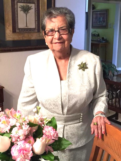 Obituario de Dora Saenz