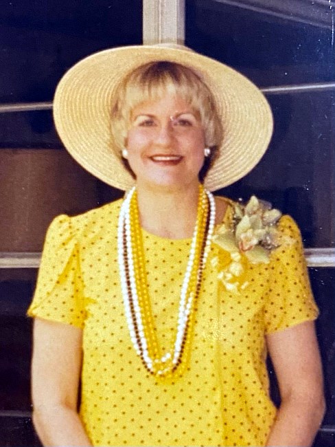Obituary of Christine Frey Barton