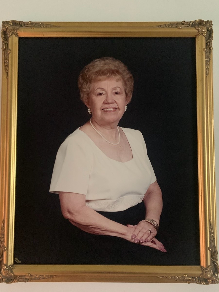 Obituary of Consuelo Diaz