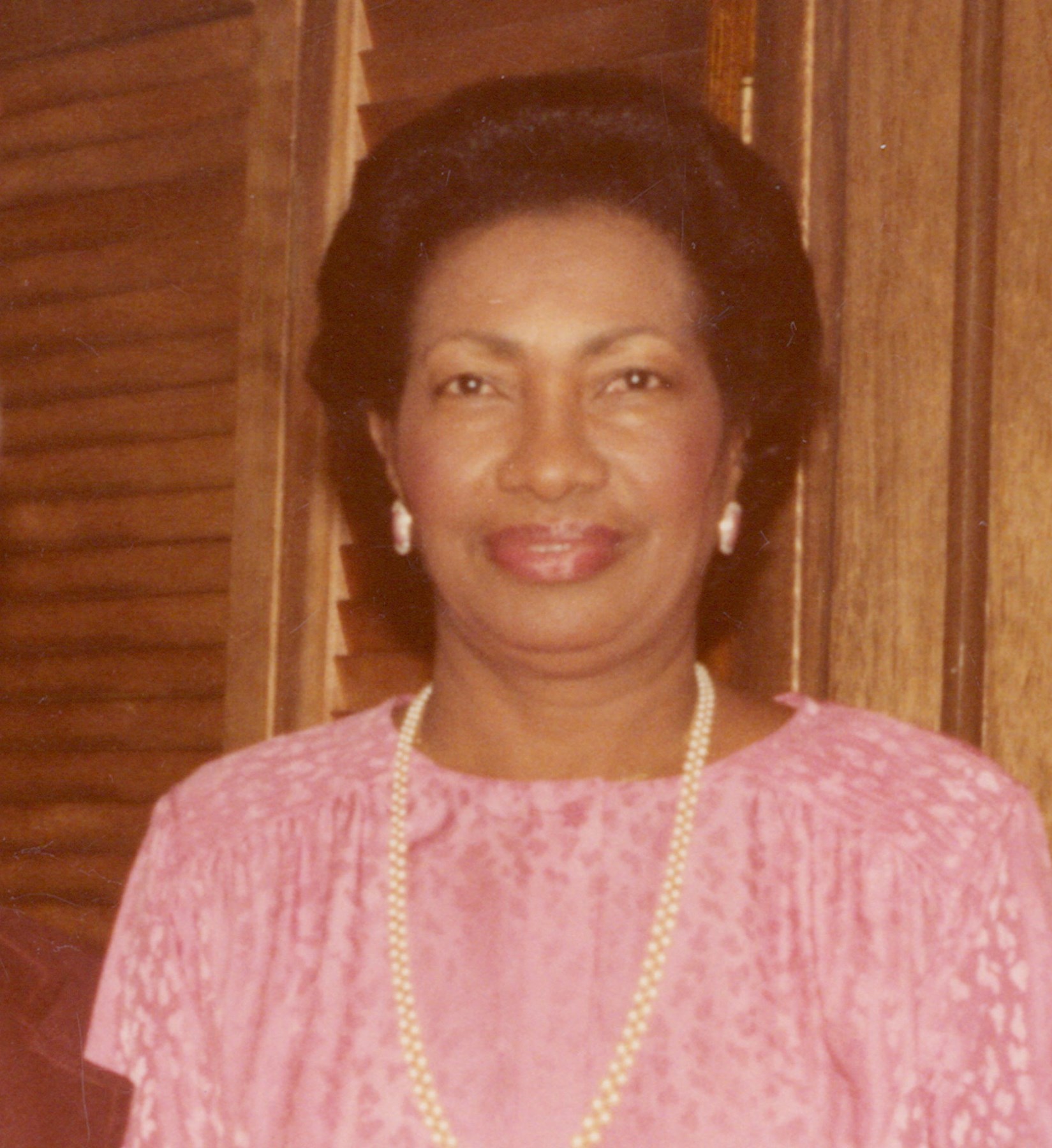 Obituary of Elaine Elizabeth Powell