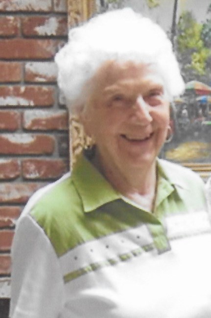 Obituary of Maxine Mary Harris