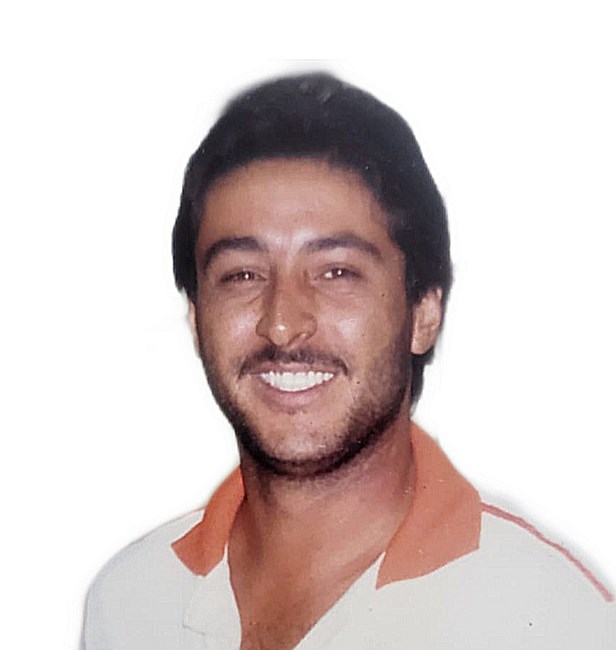 Obituary of Charles Cruz Vázquez