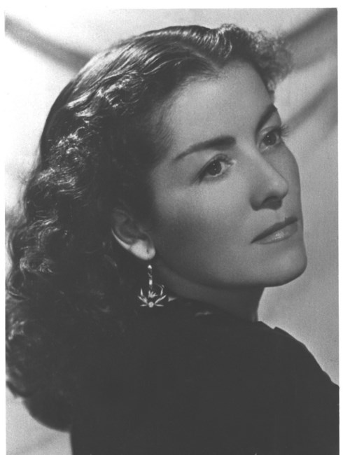 Obituary of Maria Cristina Oseguera