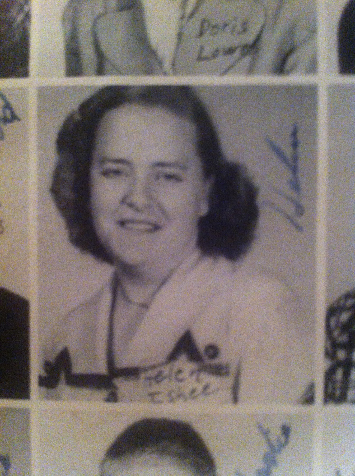 Obituary of Helen Faye Sills