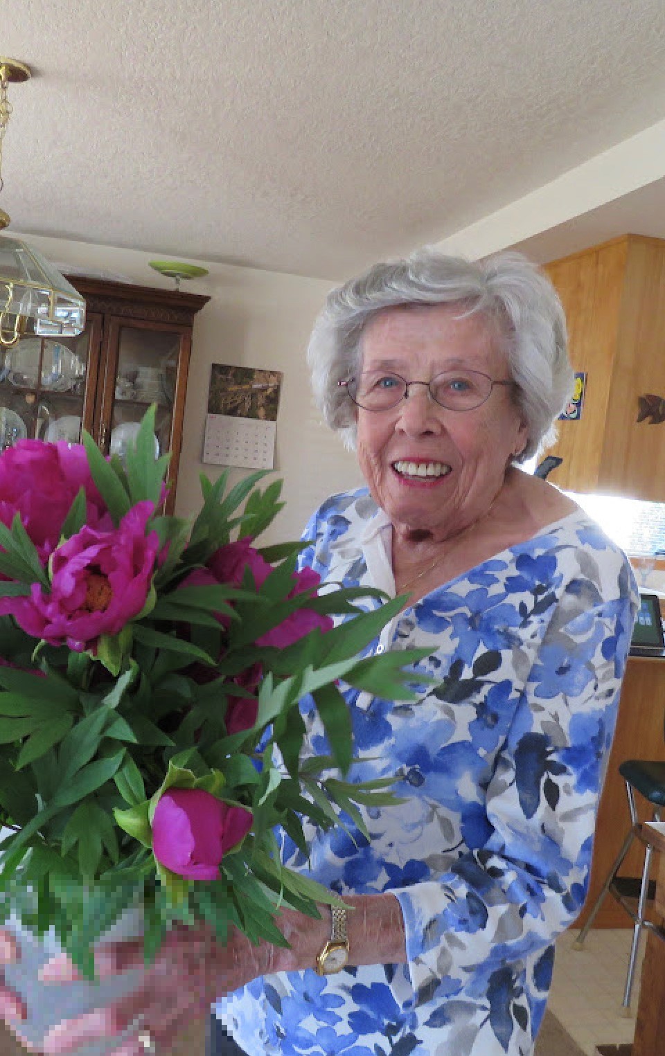 Obituary of Phyllis Elenore Hanson