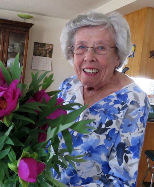 Obituary of Phyllis Elenore Hanson