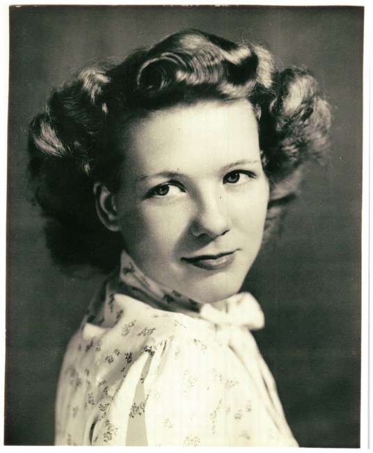 Obituary of Yvonne M Petersen