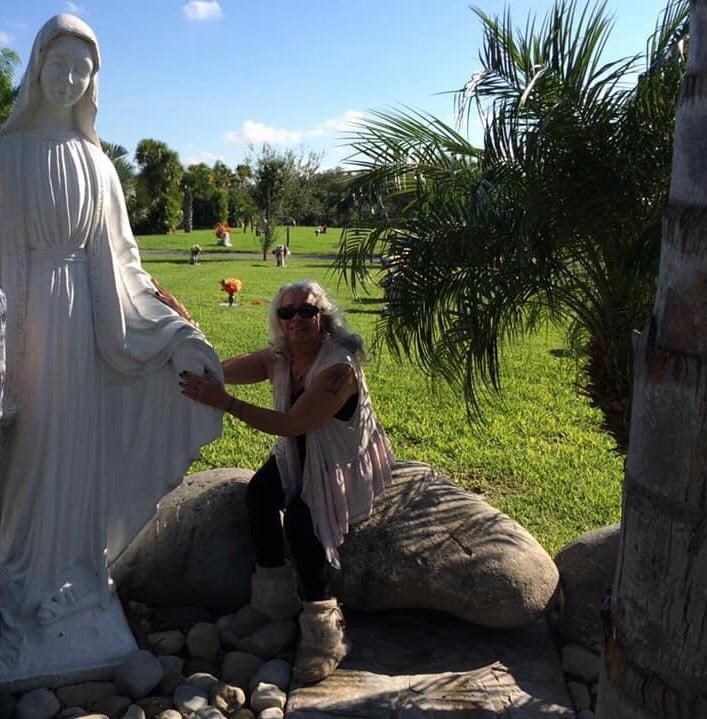 Obituary of Maria Yolanda Leal