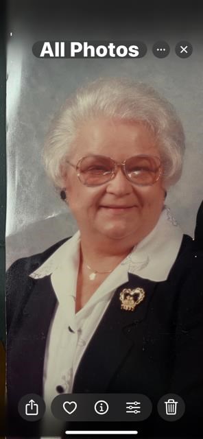 Obituary of Martha Helms