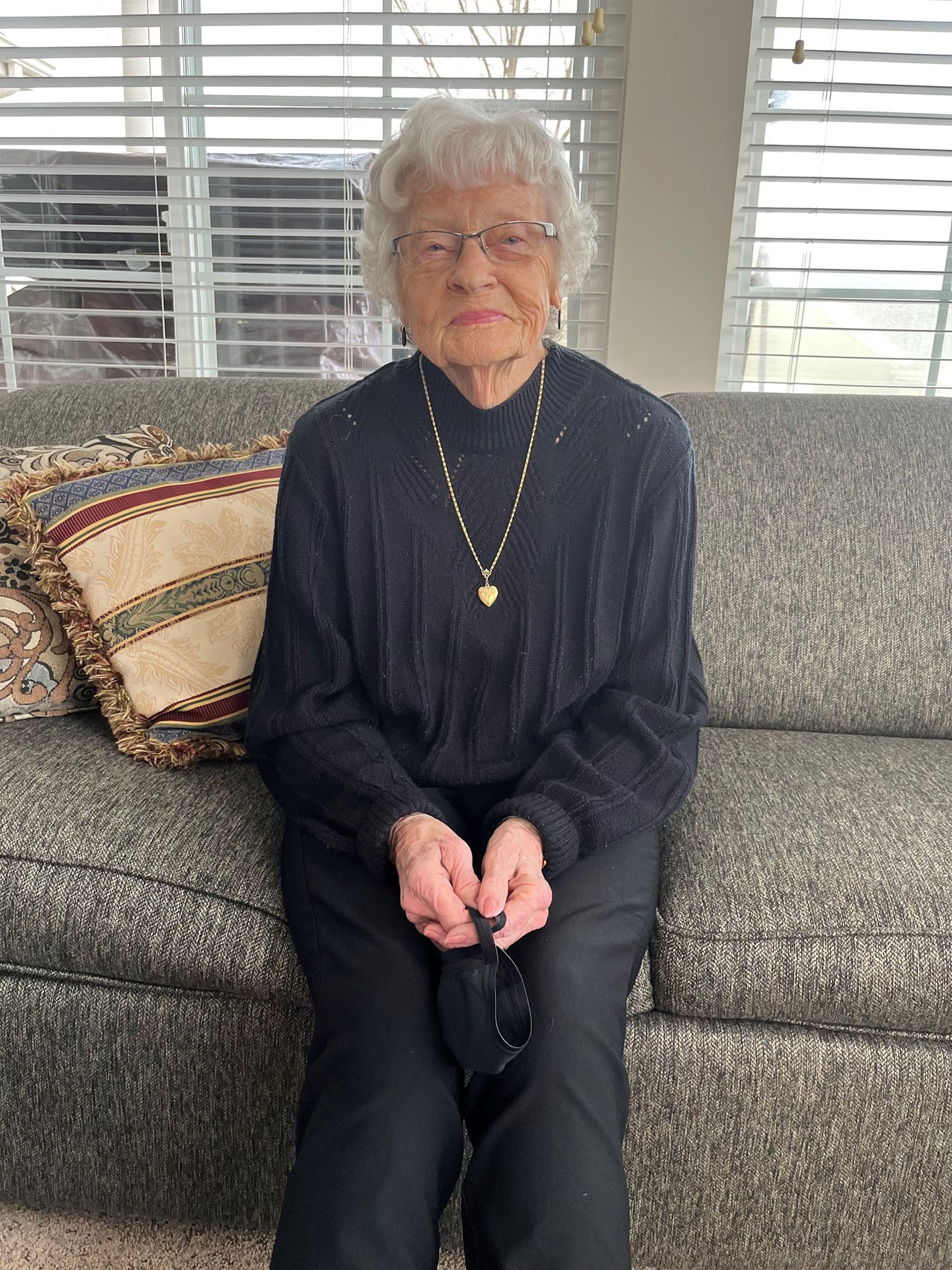 Obituary of Anna Hollon