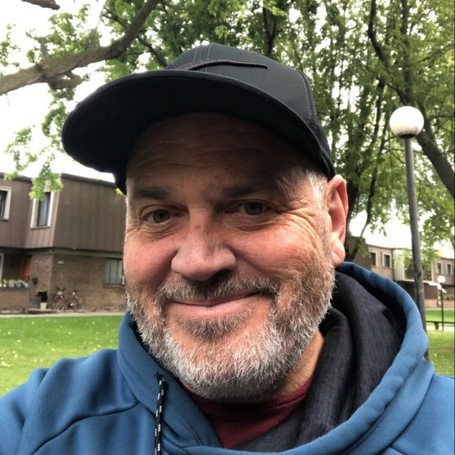 Avis de décès de Guy M Lalonde