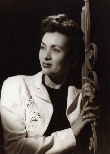 Obituary of Armanda M. Urrutia