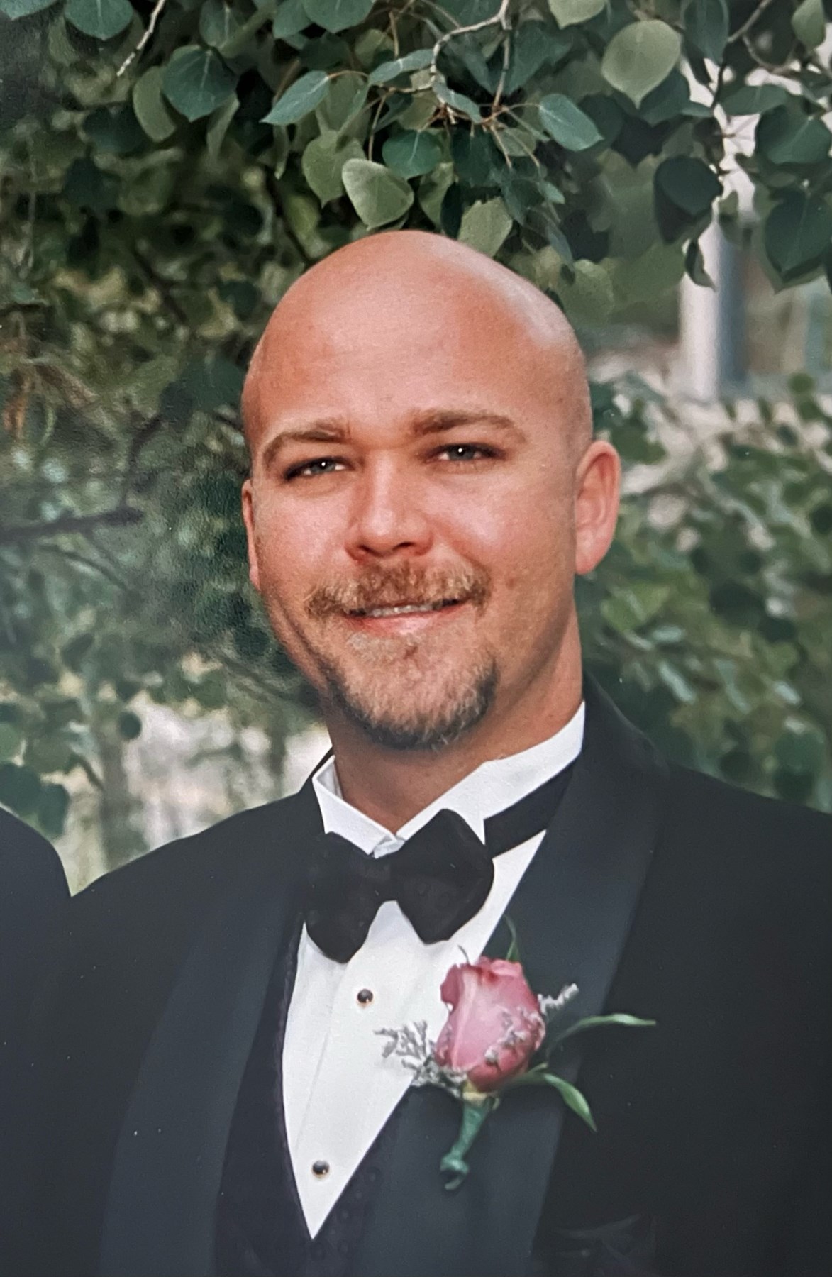 Obituary of Brett Hood