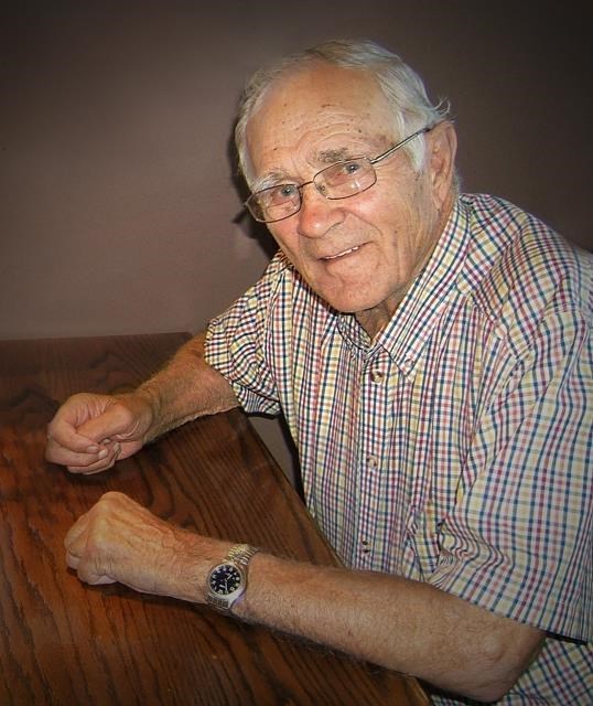 Obituary of Lloyd Walter Hansen