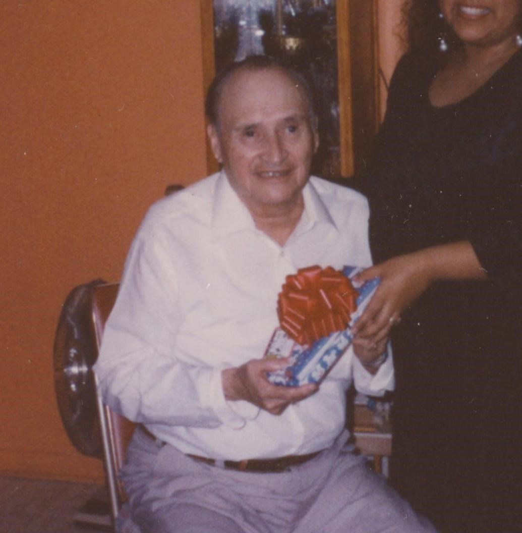 Obituary of Leonard De La Torre