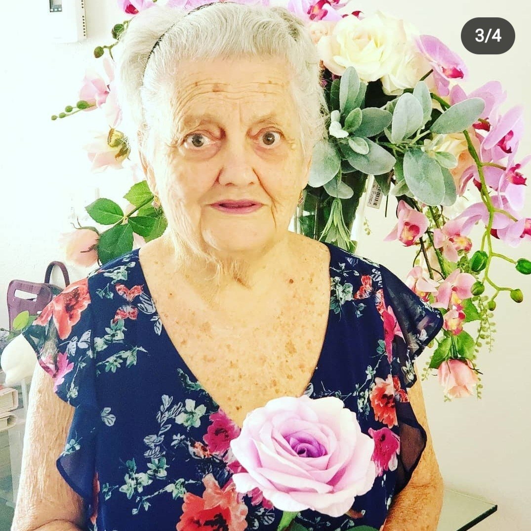 Obituary of Elisa Canda Cruz