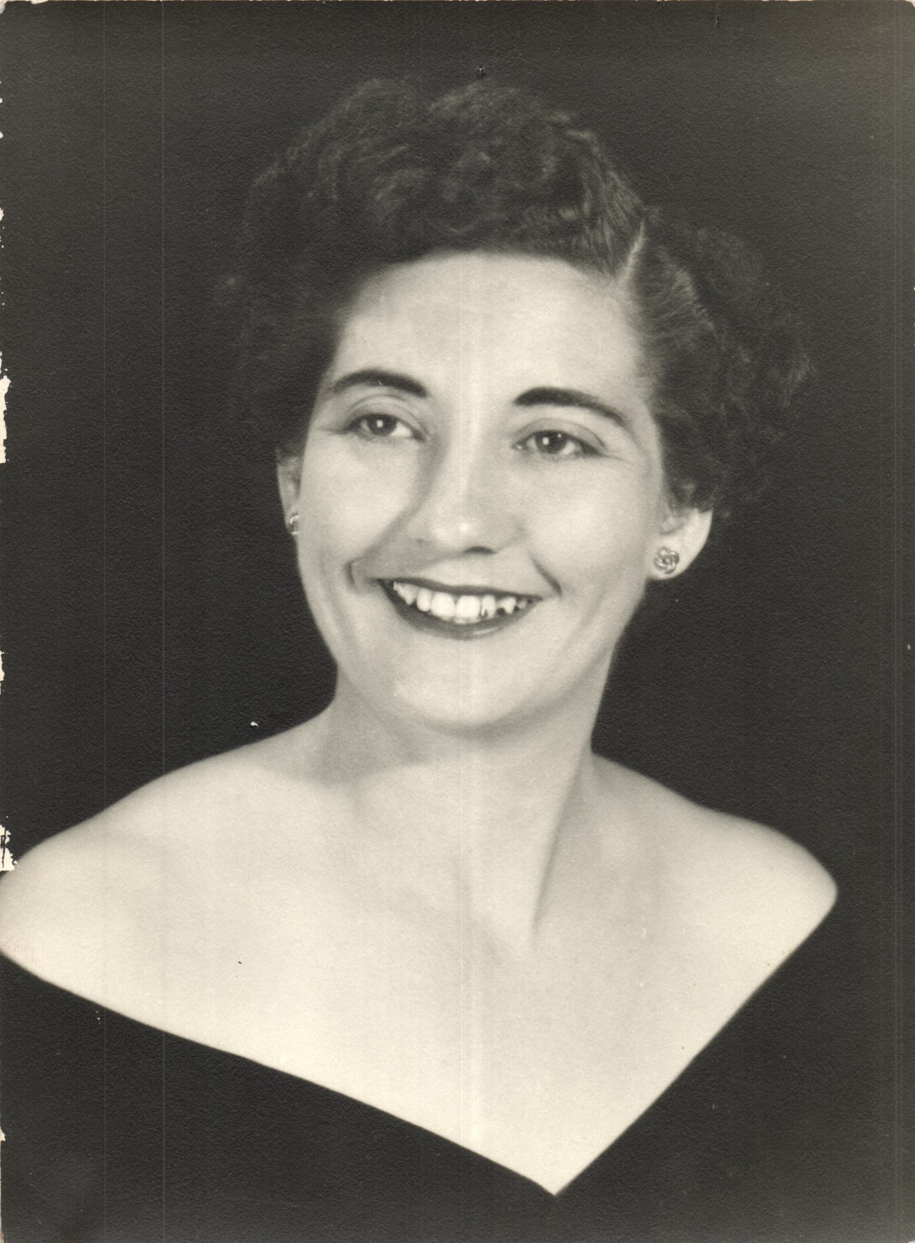 Obituary of Frieda Austin