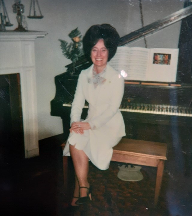 Obituary of Etta Louise Perry