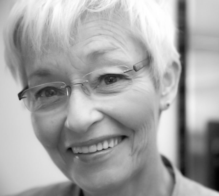 Obituary of Amy Elizabeth Squire