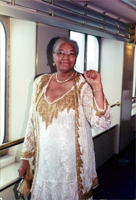 Obituary of Edna Smith Richard