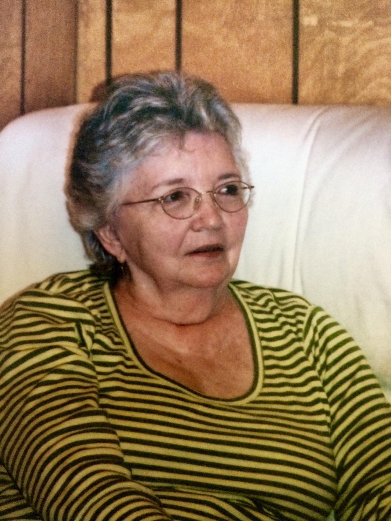 Obituary of Suzanne Peery Schutt