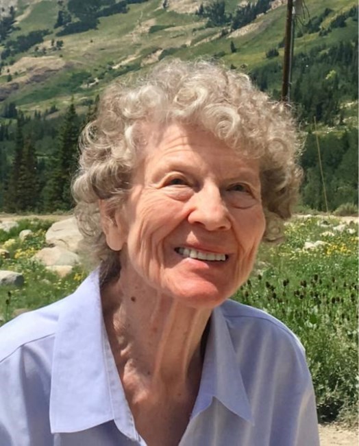 Obituary of Barbara Moore