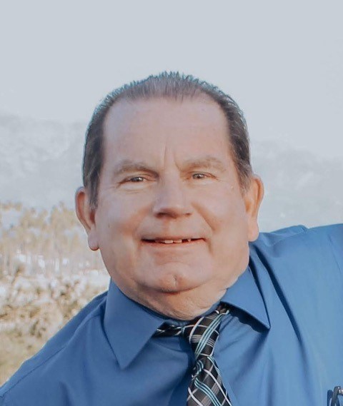 Obituario de James Earl Nesgis