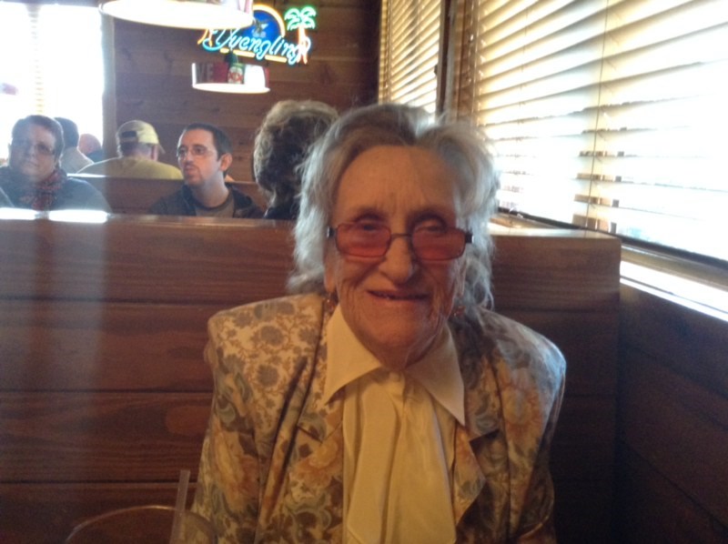 Obituary of Evelyn F. Thompson