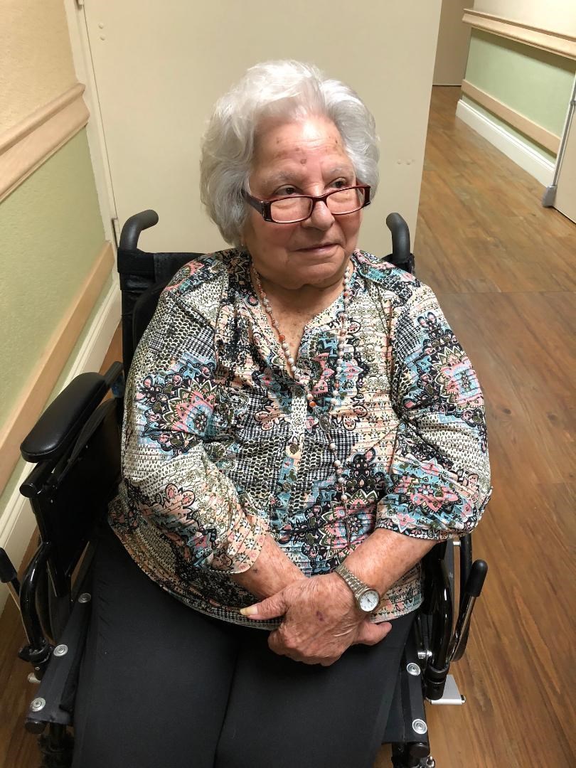 Obituary of Dolores "Lola" Jerez