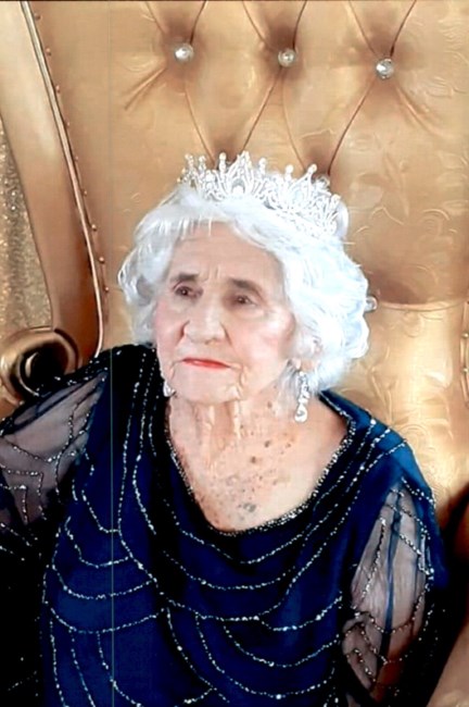 Obituary of Maria Dolores Perrett Flores