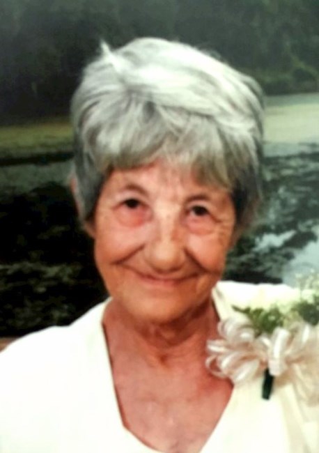 Obituary of Tiny Bell Trail Crum