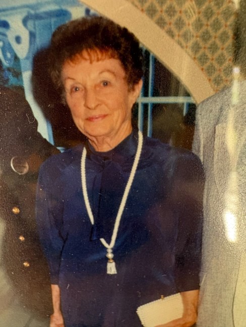 Obituary of B Nadine Wilson
