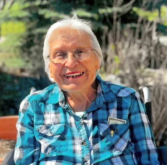 Obituary of Hope Marie Lang