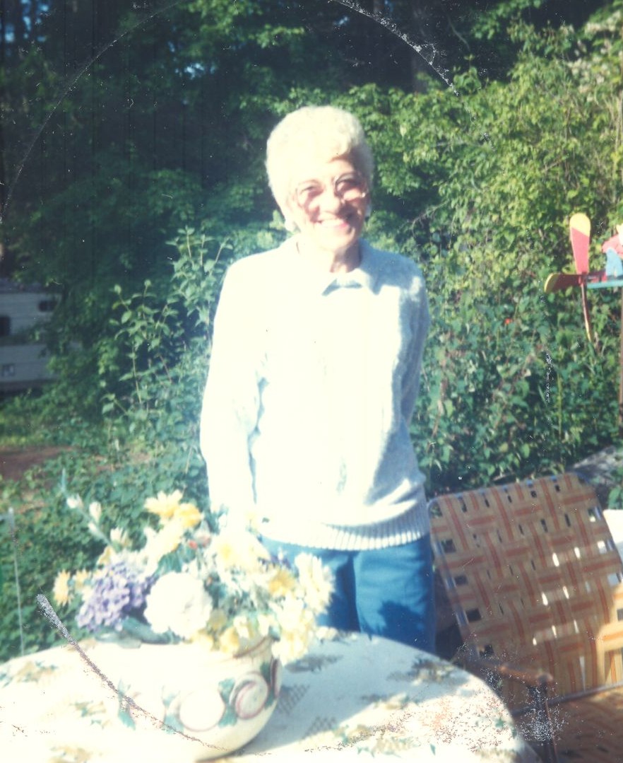 Obituary of Virginia Jeanne Moeller