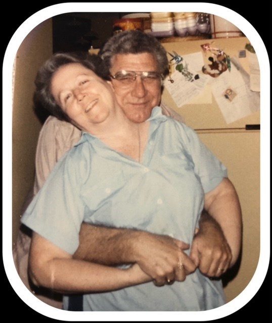 Obituary of Houston & Cathrin Scroggins