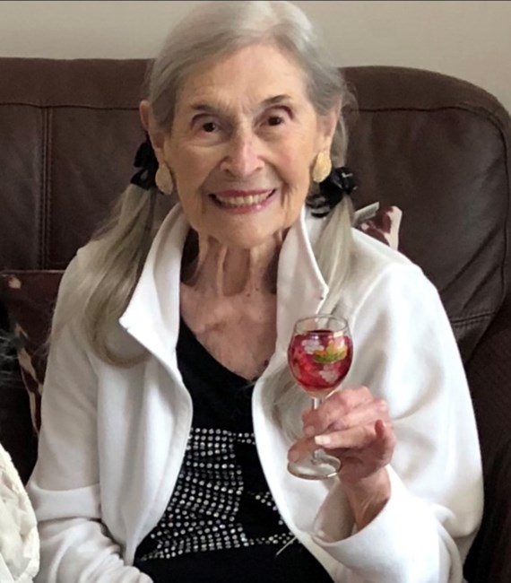 Obituary of Beatrice Mintz